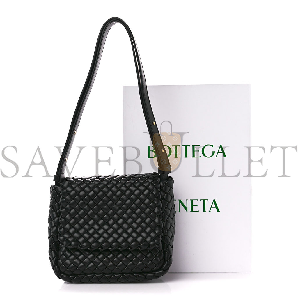 BOTTEGA VENETA NAPPA INTRECCIATO SMALL COBBLE SHOULDER BAG BLACK (27*22*10cm) BOTTEGA VENETA NAPPA INTRECCIATO SMALL COBBLE SHOULDER BAG BLACK (27*22*10cm)