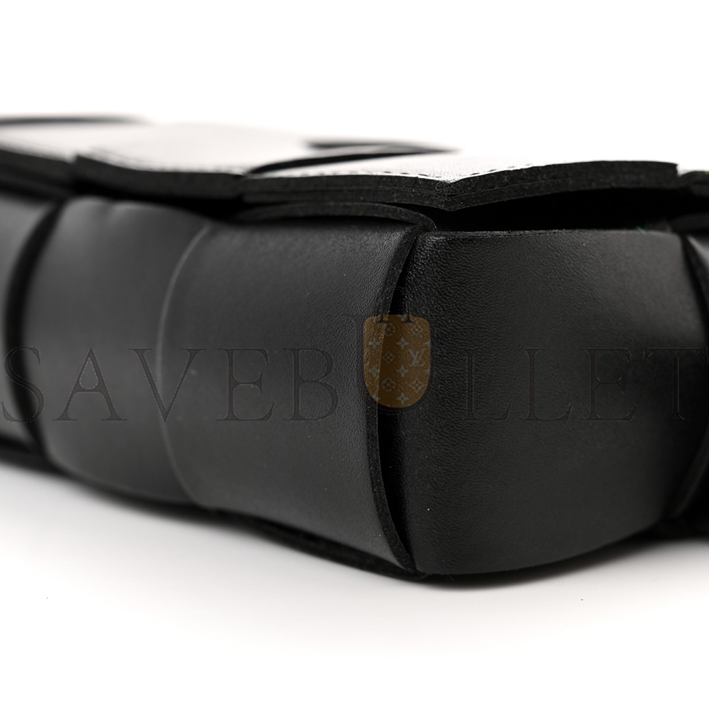 BOTTEGA VENETA NAPPA MAXI INTRECCIO THE BELT CASSETTE BAG BLACK (18*5*10cm) BOTTEGA VENETA NAPPA MAXI INTRECCIO THE BELT CASSETTE BAG BLACK (18*5*10cm)