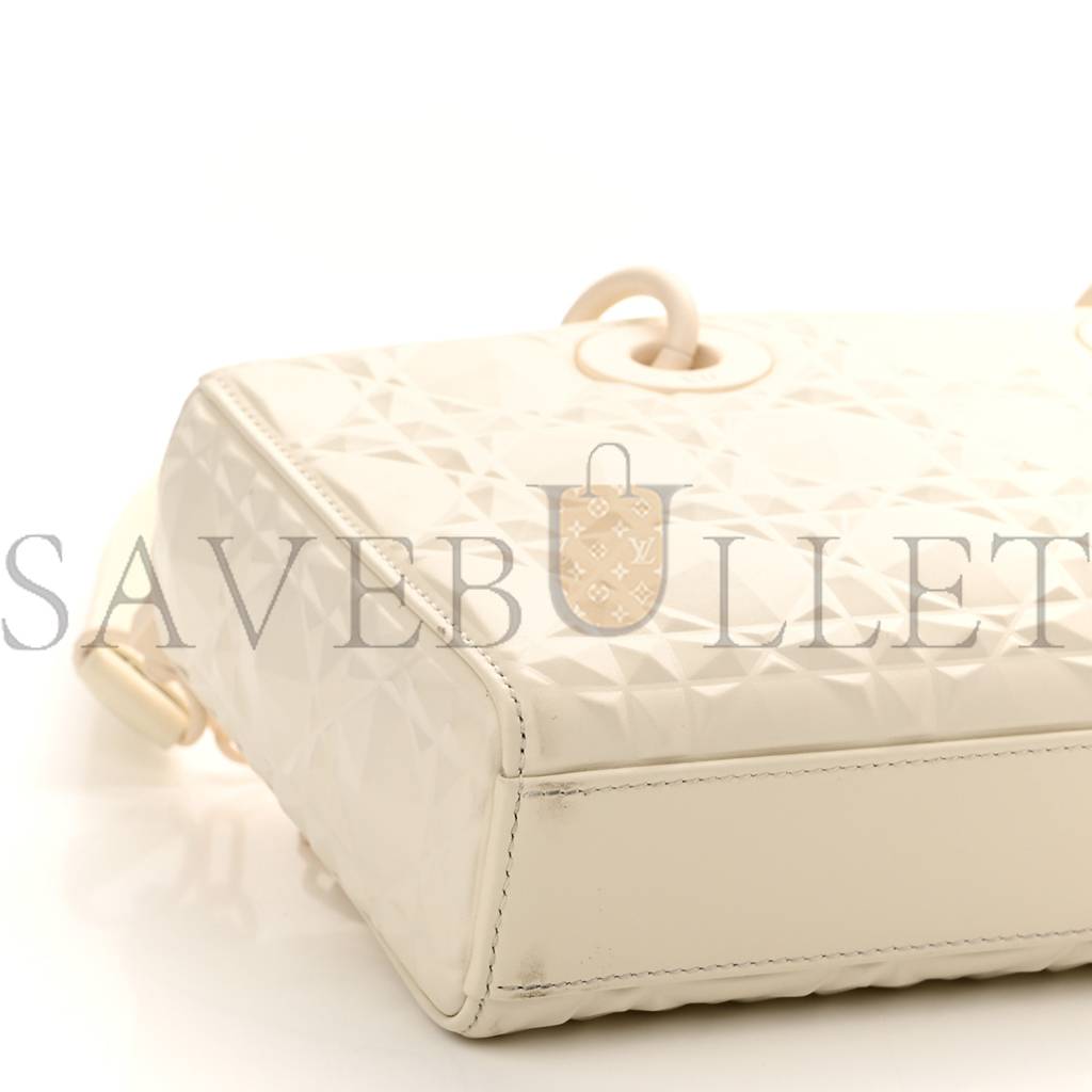 DIOR LAMBSKIN CANNAGE MEDIUM LADY D-JOY LATTE (26*14*5.7cm)